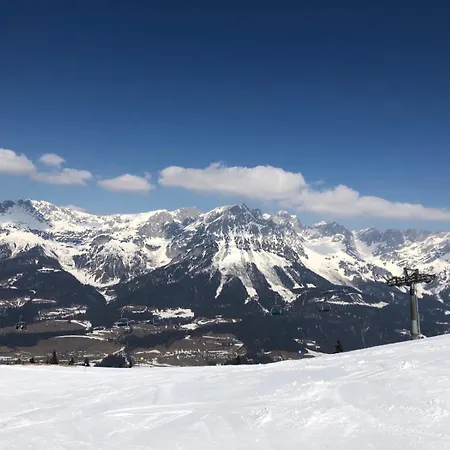 Daire Woodside M Free Parking