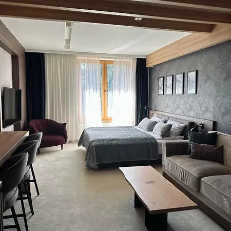 Woodside M Free Parking * Kopaonik